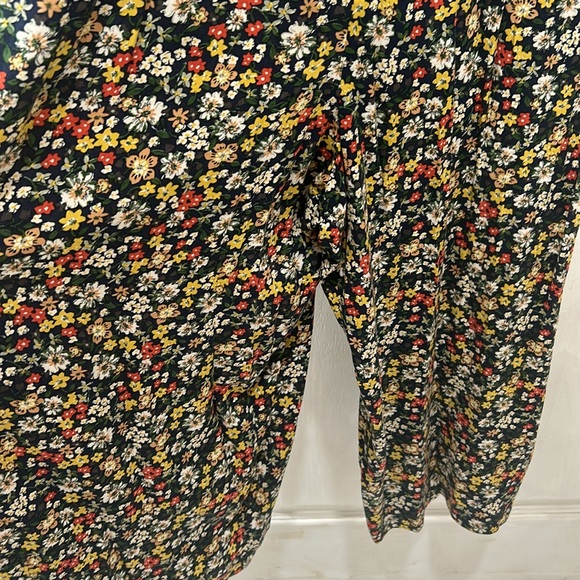 Jumpsuit - Picture 3 of 5